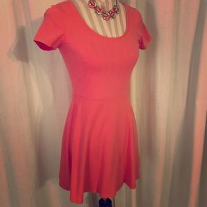 💕 Super Cute Coral Skater Dress